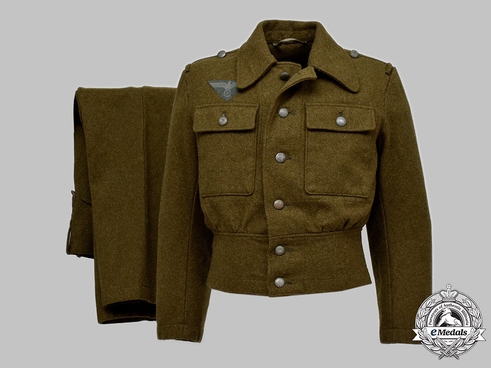 – Trousers Em/Nco\'s Heer. Tunic eMedals An Germany, M44 And