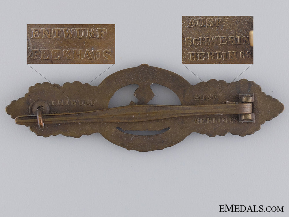 Order - submarine front clasp in bronze, designed by Peekhaus, manufactured  by Schwerin Berlin