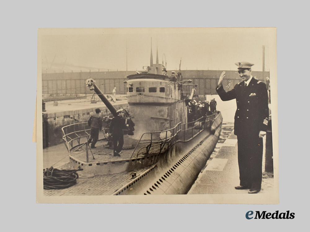 germany,_kriegsmarine._a_mixed_lot_of_wartime_u-_boat_press_photos_042__a_i25