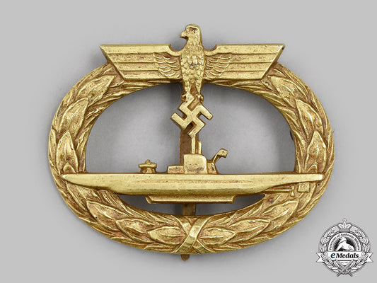 germany,_kriegsmarine._a_u-_boat_war_badge,_by_schwerin_09_m21_mnc5223_1_1