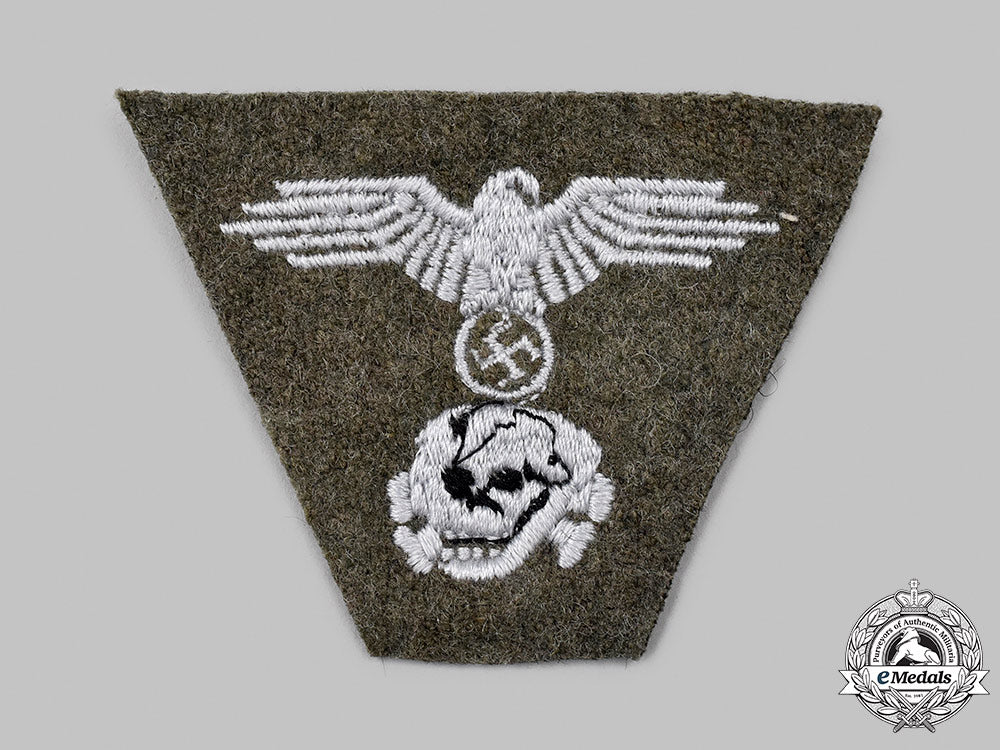 germany,_ss._a_waffen-_ss_em/_nco’s_dachau-_style_m43_cap_insignia_114_m21_mnc9691_1