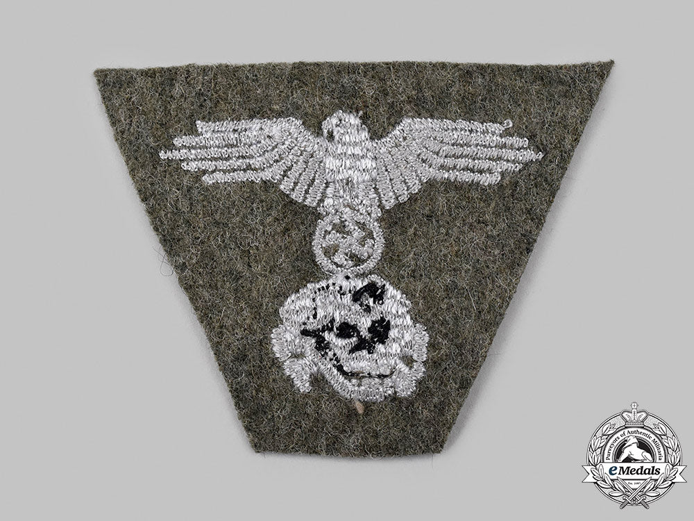 germany,_ss._a_waffen-_ss_em/_nco’s_dachau-_style_m43_cap_insignia_115_m21_mnc9692_1