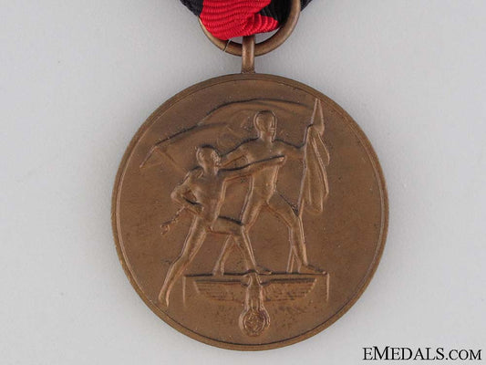 october1_commemorative_medal_12.jpg52fe69eb7d93c