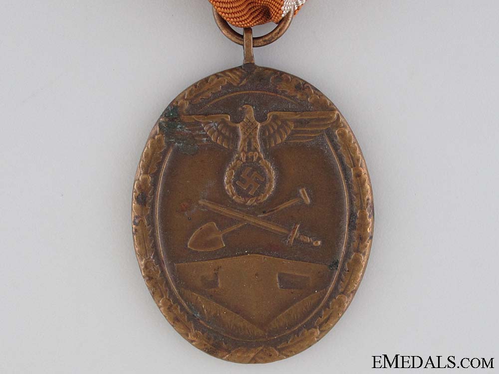 west_wall_medal_17.jpg52ff8d5d6a266