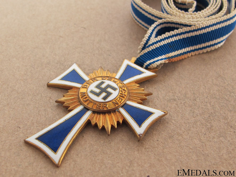 german_mother's_cross-_gold_grade_20.jpg510fe3bd524d9