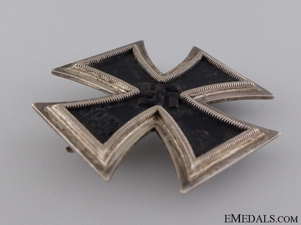 iron_cross_first_class1939;_marked_l/11_30.jpg543d4e609c251