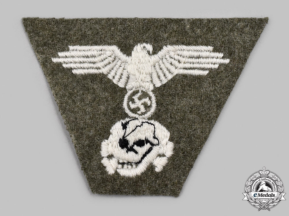 germany,_ss._a_mint_waffen-_ss_em/_nco’s_dachau-_style_m43_cap_insignia_41_m21_mnc0681_1