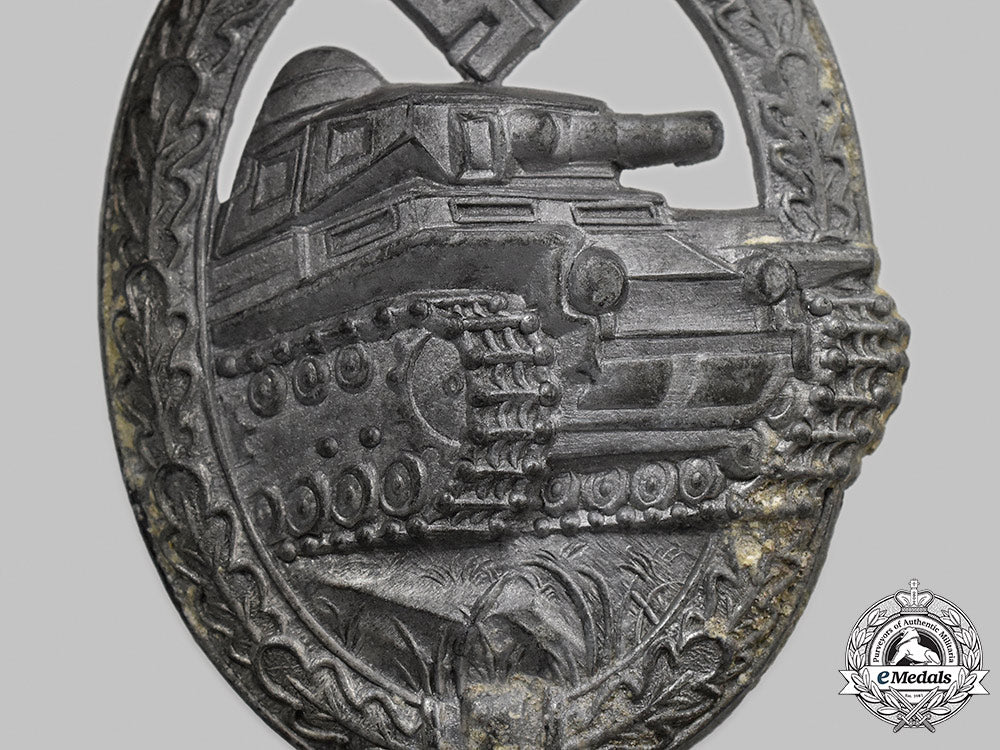 germany,_wehrmacht._a_panzer_assault_badge,_silver_grade_63_m21_mnc1561