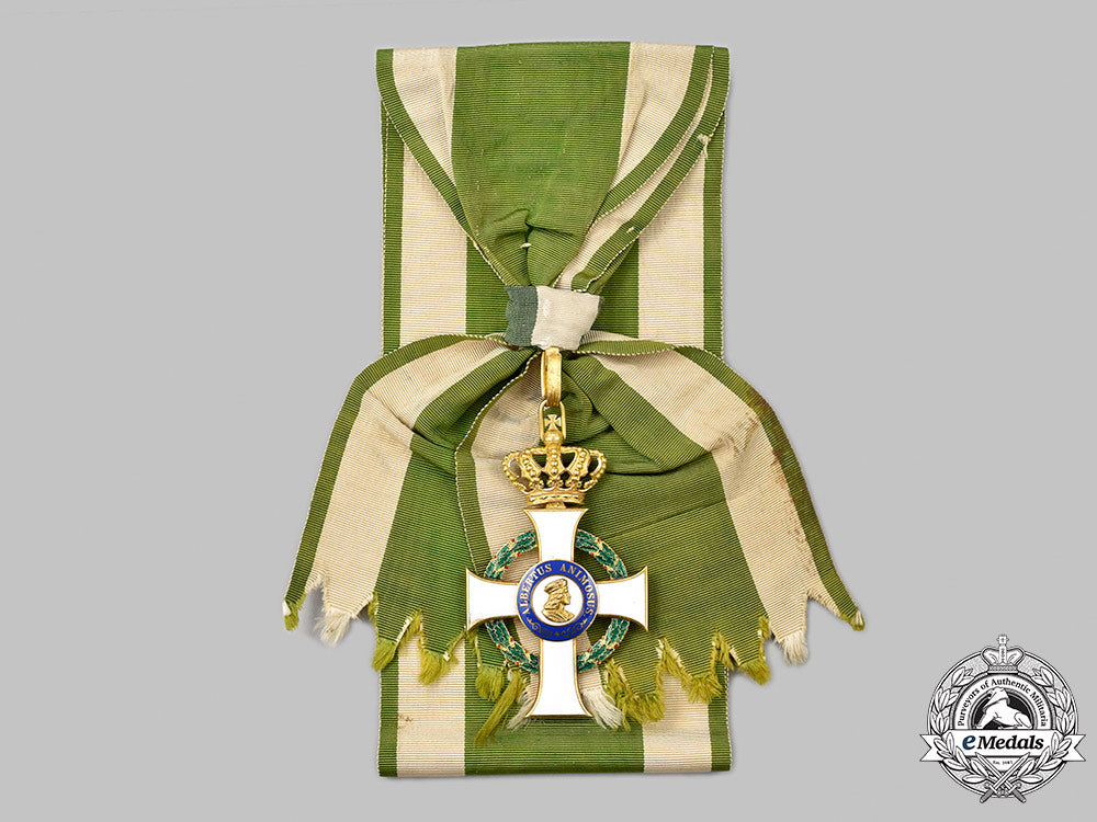 saxony,_kingdom._an_albrecht_order,_grand_cross_in_gold,_by_g.a._scharffenberg,_c.1900_83_m21_mnc5801_1