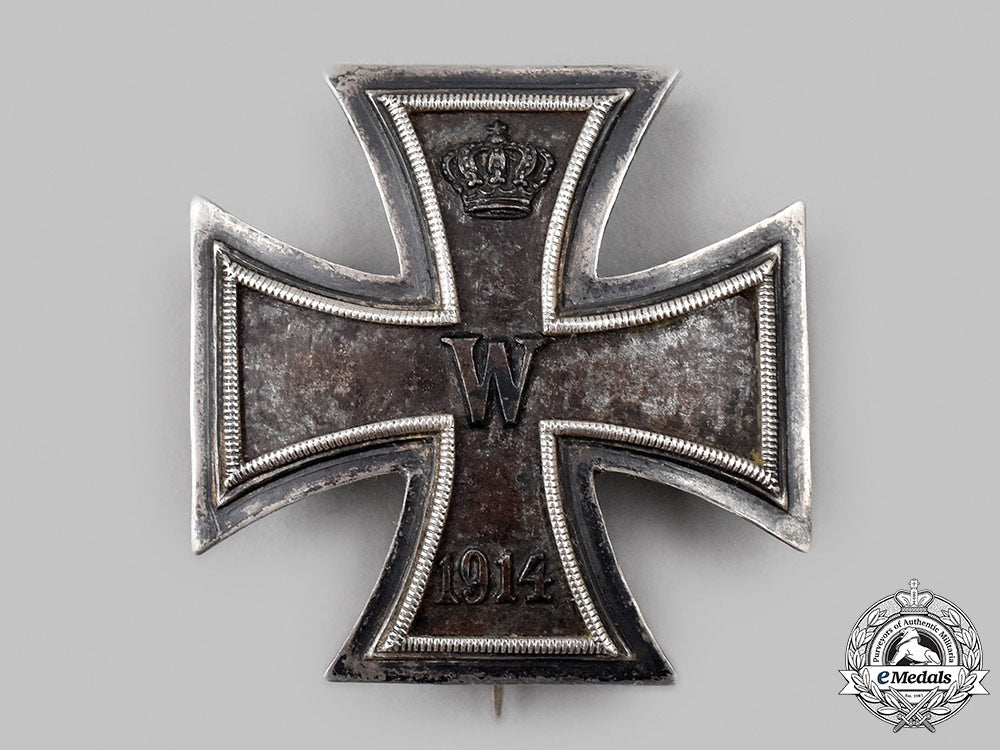 germany,_imperial._a_rare1914_iron_cross_i_class,_prinzen_size,_by_godet_84_m21_mnc1266_1_1