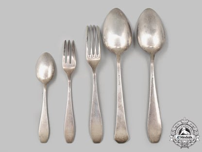 germany,_ss._a_mixed_lot_of_mess_hall_cutlery_from_wewelsburg_castle,_by_wellner_92_m21_mnc3801_1_1