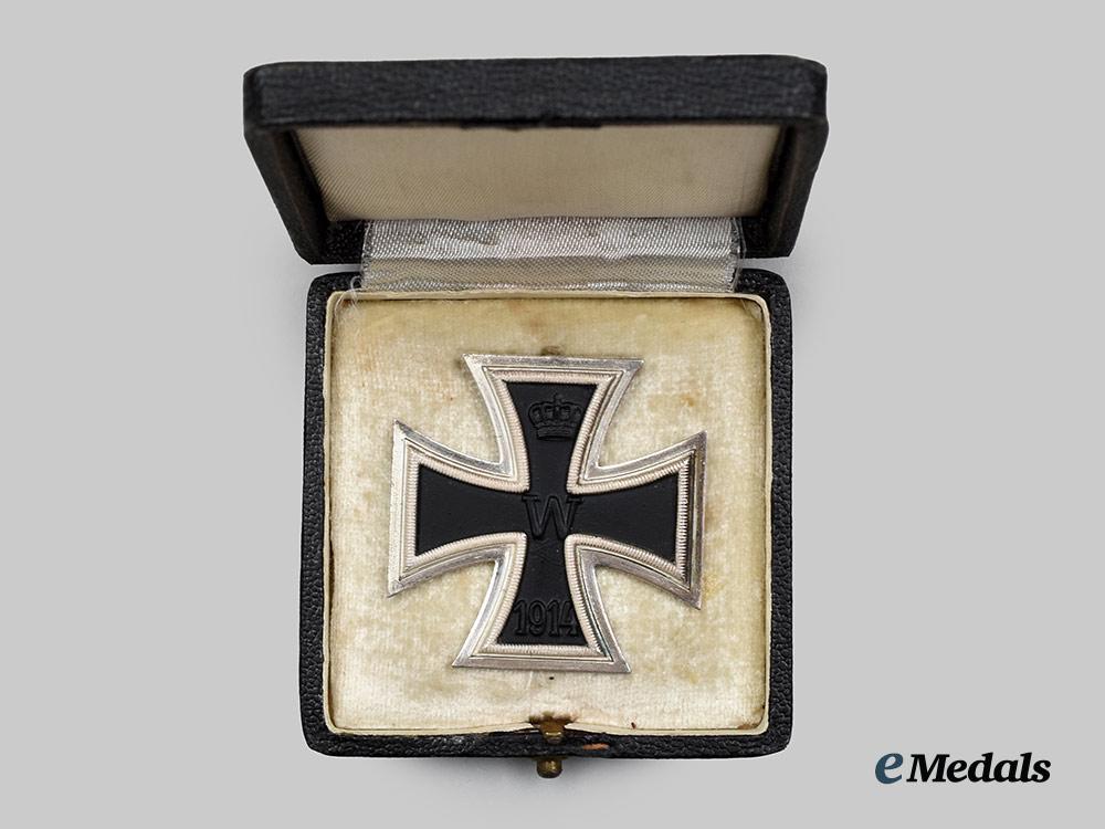 germany,_imperial._a1914_iron_cross_i_class,_with_case,_by_b._h._mayer__a_i1_1930