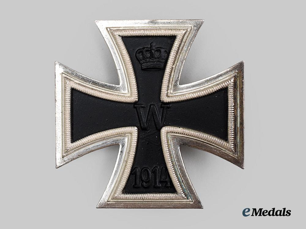 germany,_imperial._a1914_iron_cross_i_class,_with_case,_by_b._h._mayer__a_i1_1932