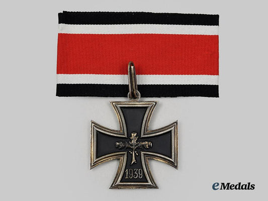 germany,_federal_republic._a_knight’s_cross_of_the_iron_cross,_early1957_version__a_i1_3690