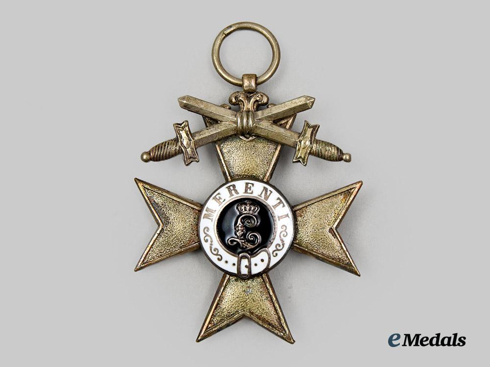 bavaria,_kingdom._an_order_of_military_merit,_i_i_class_merit_cross_with_swords_and_case,_by_gebrüder_hemmerle__a_i1_3720