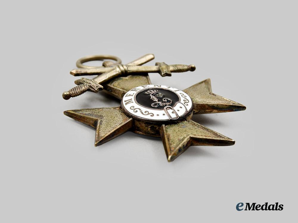 bavaria,_kingdom._an_order_of_military_merit,_i_i_class_merit_cross_with_swords_and_case,_by_gebrüder_hemmerle__a_i1_3722