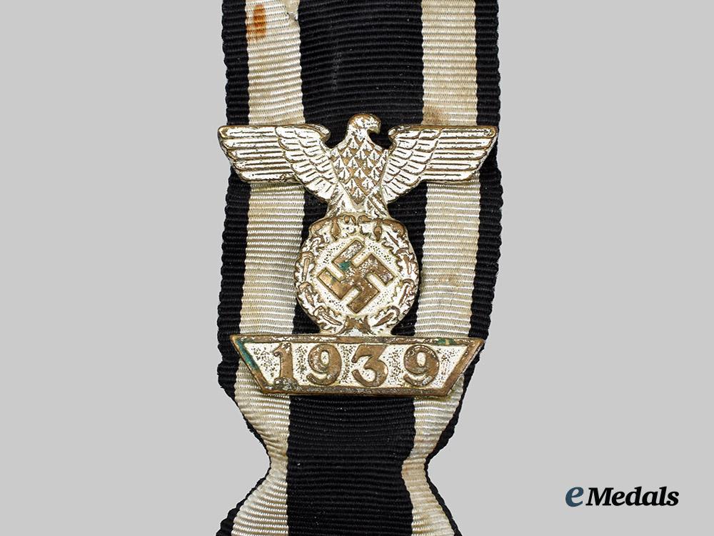 germany,_wehrmacht._a1914_iron_cross_i_i_class,_with1939_clasp_to_the_iron_cross_by_steinhauer&_lück__a_i1_4235