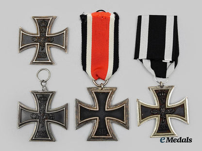 germany,_imperial;_germany,_wehrmacht._a_mixed_lot_of_iron_crosses_for_first_and_second_world_war_service__a_i1_4687