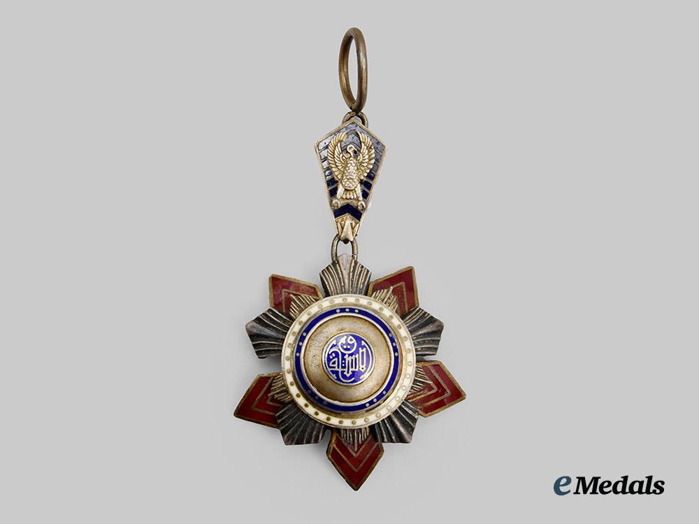 egypt,_republic._an_order_of_nishan_al-_istiklal,_officer__a_i1_6009