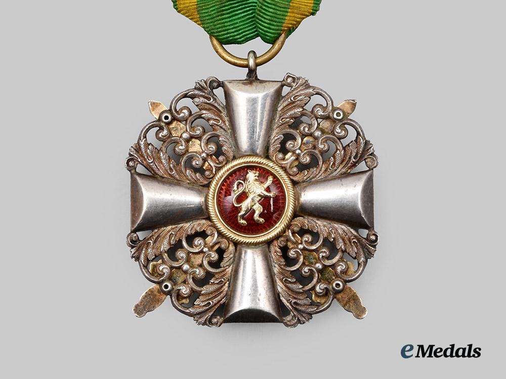 baden,_grand_duchy._an_order_of_the_zähringer_lion,_i_i_class_knight’s_cross_with_swords,_c.1916__a_i1_6093