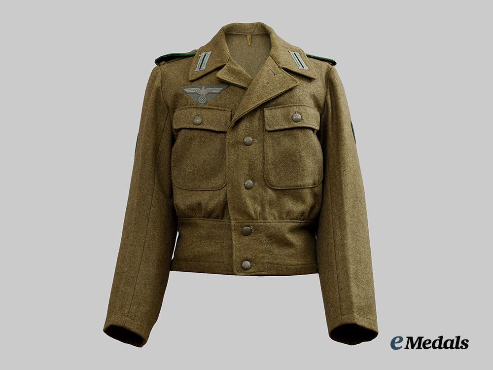 germany,_heer._a_jäger_enlisted_personnel_m44_field_tunic,_vienna_depot_issue__a_i1_7042-_recovered