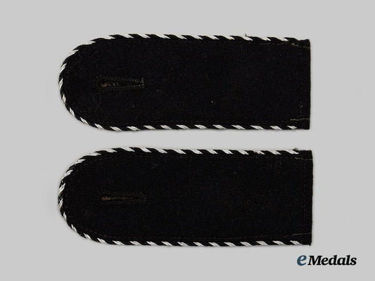 germany,_s_s._a_set_of_s_s-_totenkopfverbände_enlisted_personnel_shoulder_straps__a_i1_9283