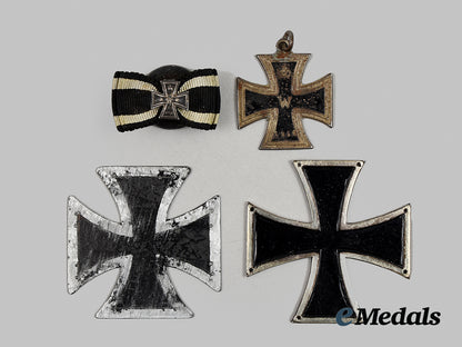 germany,_imperial._a_mixed_lot_of_iron_cross_badges&_insignia__a_i1_9701