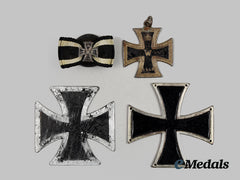 Germany, Imperial. A Mixed Lot of Iron Cross Badges & Insignia