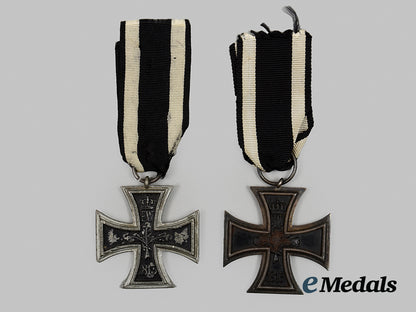 germany,_imperial._a_pair_of1914_iron_crosses_i_i_class__a_i1_9709