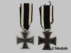 Germany, Imperial. A Pair of 1914 Iron Crosses II Class