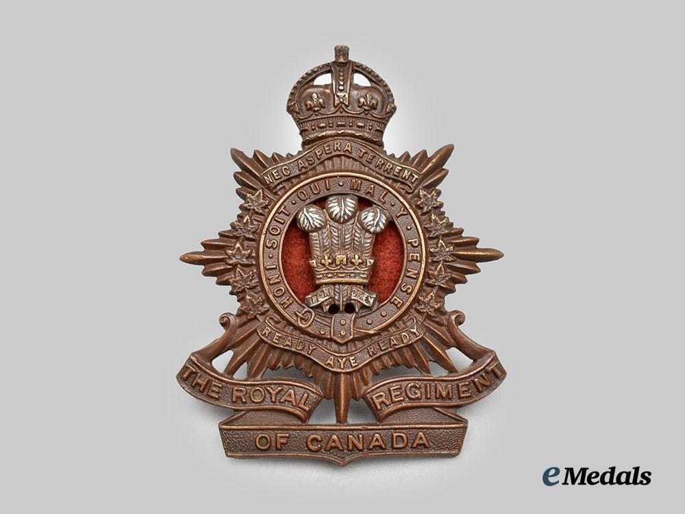 canada,_commonwealth._a_royal_regiment_of_canada_officer's_cap_badge,_by_gaunt___m_n_c0180