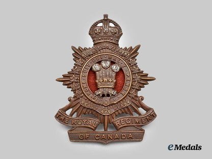 canada,_commonwealth._a_royal_regiment_of_canada_officer's_cap_badge,_by_gaunt___m_n_c0180