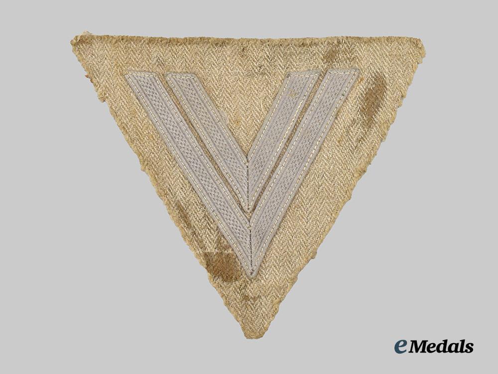 germany,_heer._an_obegefreiter’s_drill_uniform_cut-_off_rank_insignia___m_n_c0206