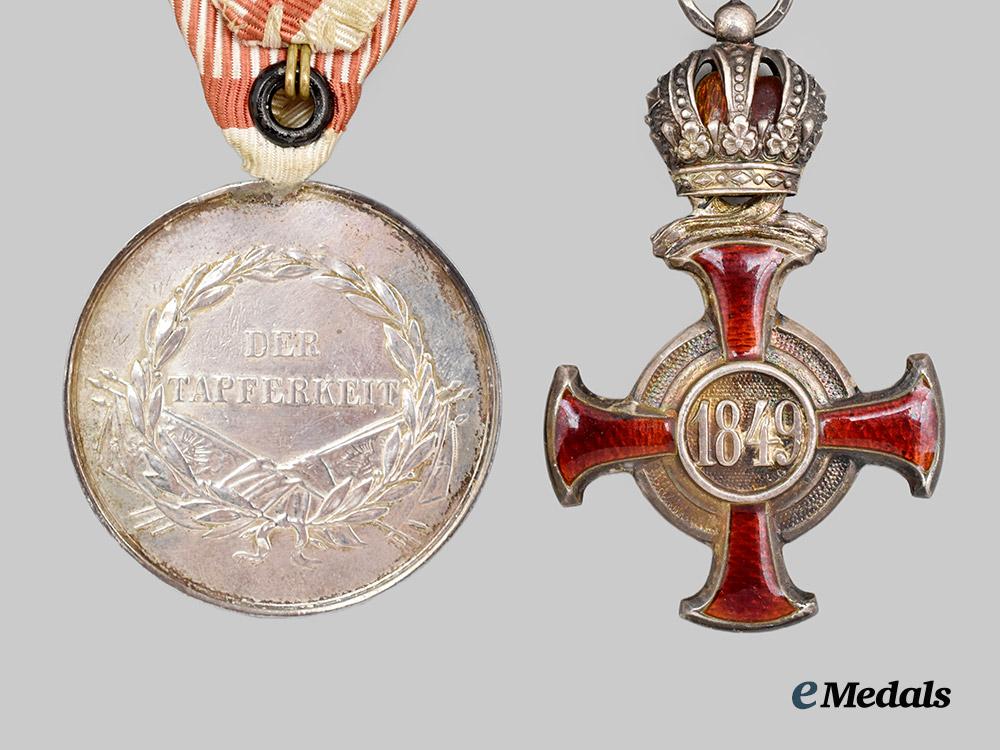 austria,_imperial._a_merit_cross1849,_i_i_i_class_and_bravery_medal,_i_class___m_n_c0227