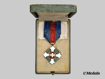 italy,_kingdom._a_military_order_of_savoy,_v_class_cavalier,_c.1917___m_n_c0436