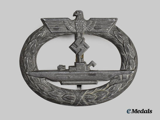 germany,_kriegsmarine._a_u-_boat_war_badge,_unknown_maker_variant___m_n_c0505