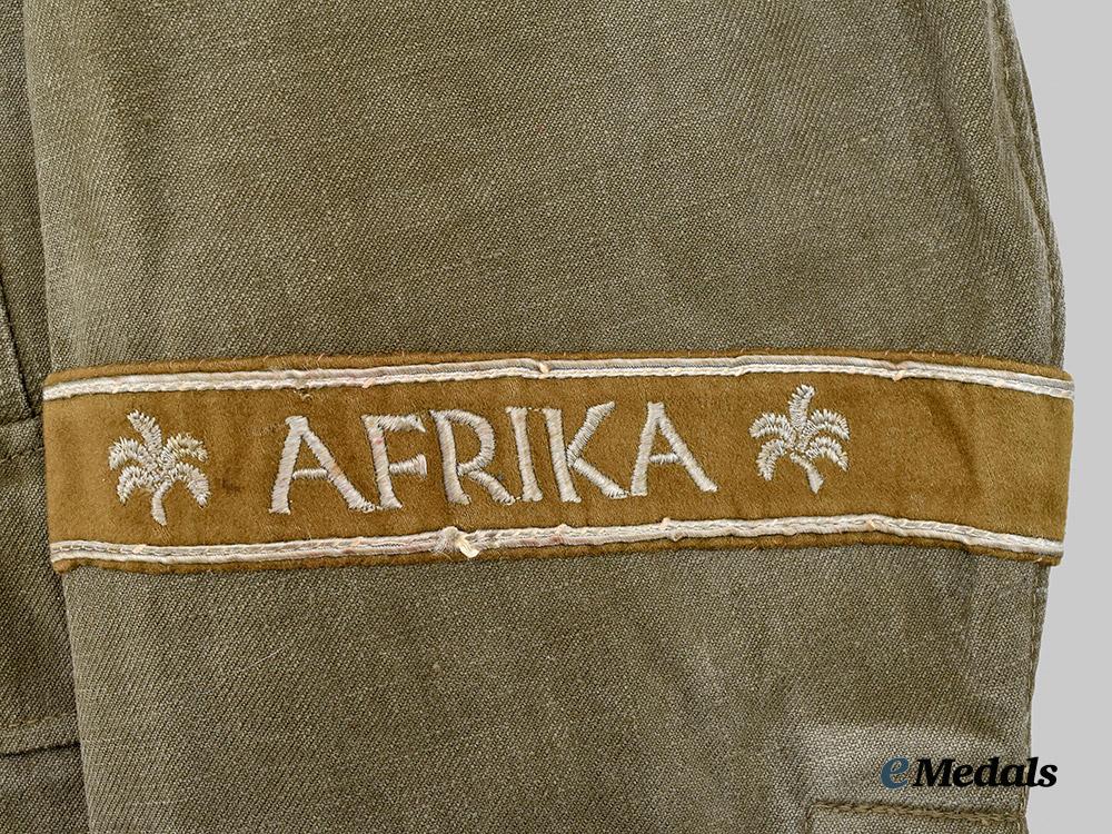 germany,_heer._a_panzer-_regiment5_hauptmann_tropical_field_tunic,_with_afrika_cuff_title,_by_wilhelm_viohl&_co.___m_n_c0673