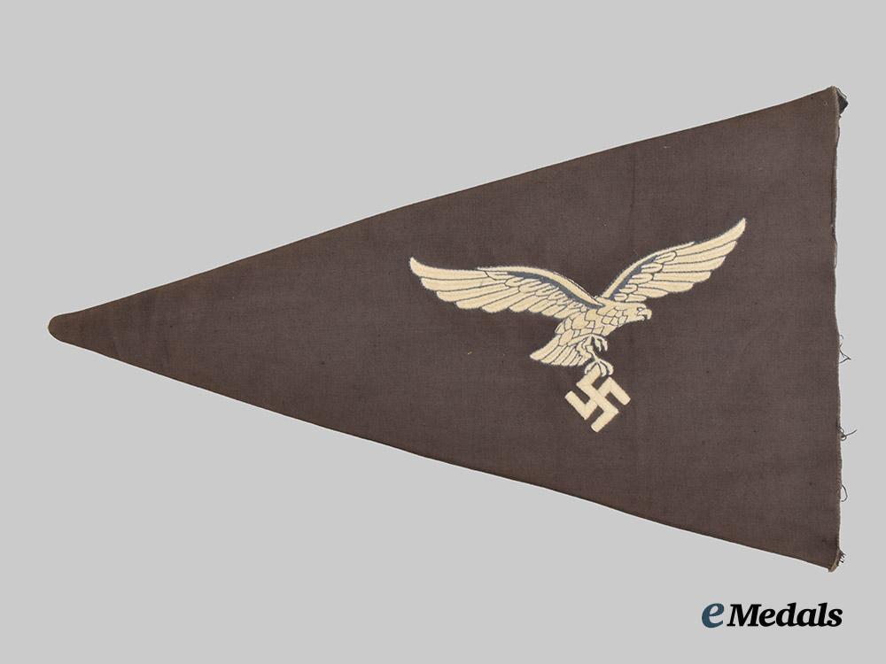 germany,_luftwaffe._an_officer’s_vehicle_pennant___m_n_c0815