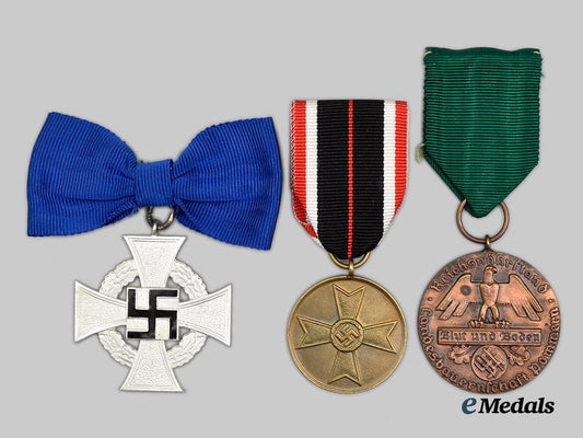 germany,_third_reich._a_mixed_lot_of_awards___m_n_c0826