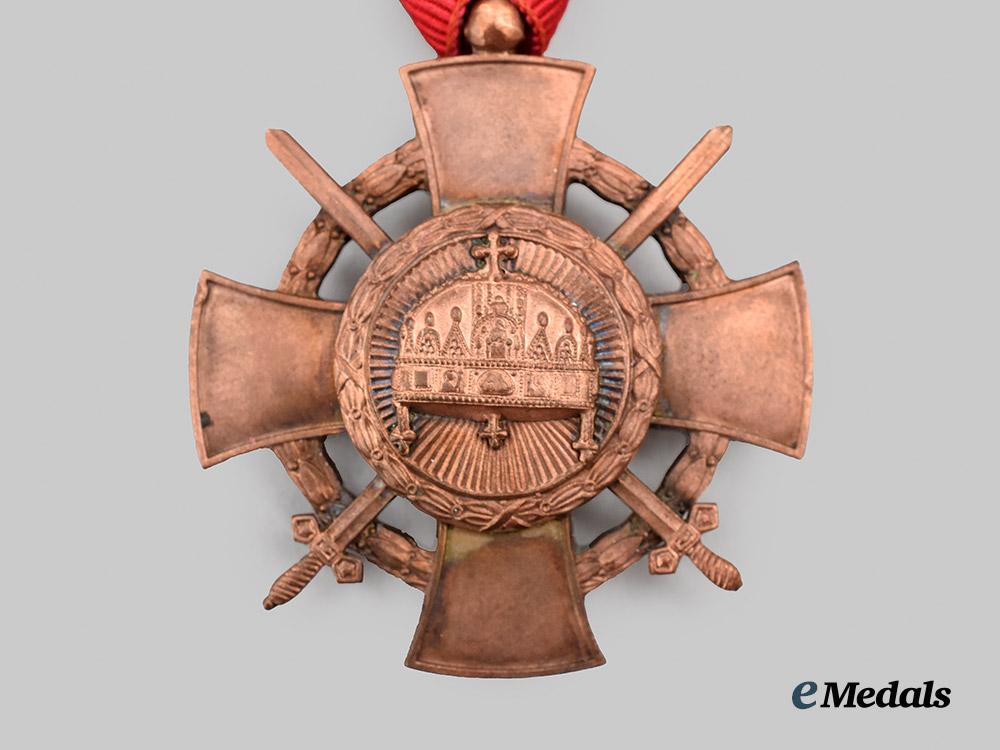 hungary,_regency._an_order_of_the_holy_crown,_bronze_cross___m_n_c0830