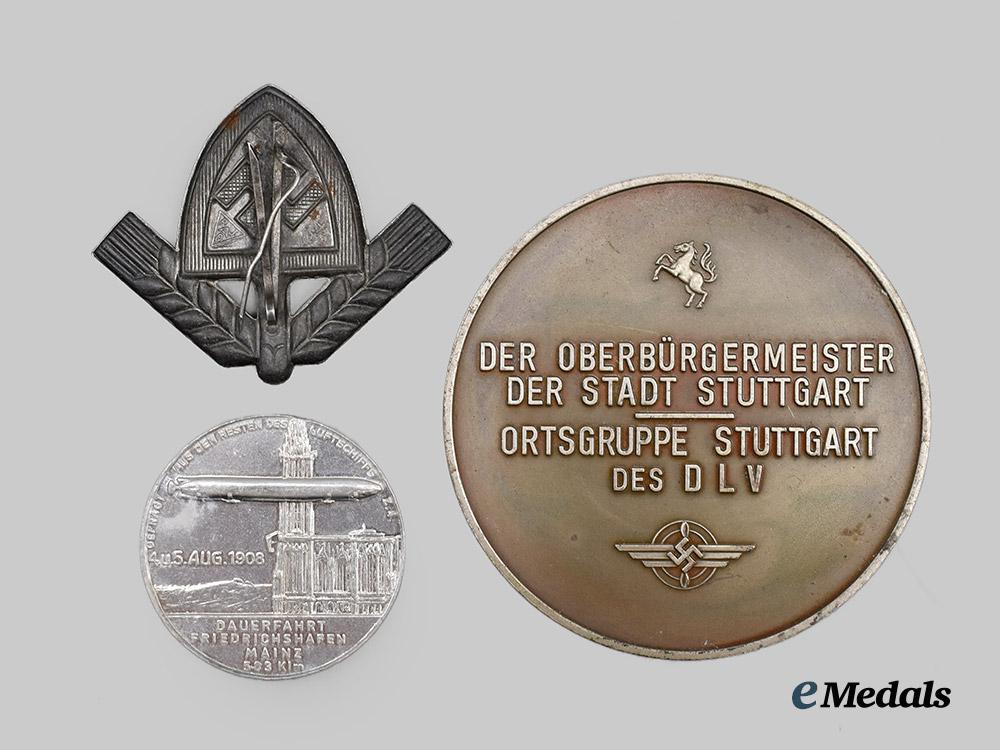 germany,_third_reich._a_pair_of_aviation_medallions,_with_r_a_d_cap_badge___m_n_c1004