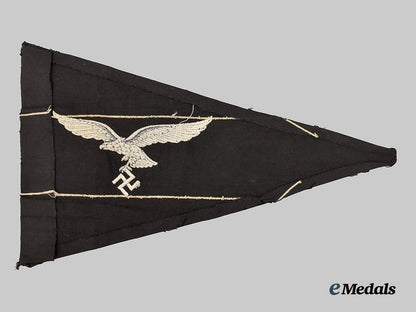 germany,_luftwaffe._a_staff_car_fender_pennant_cut-_off_panel___m_n_c1028