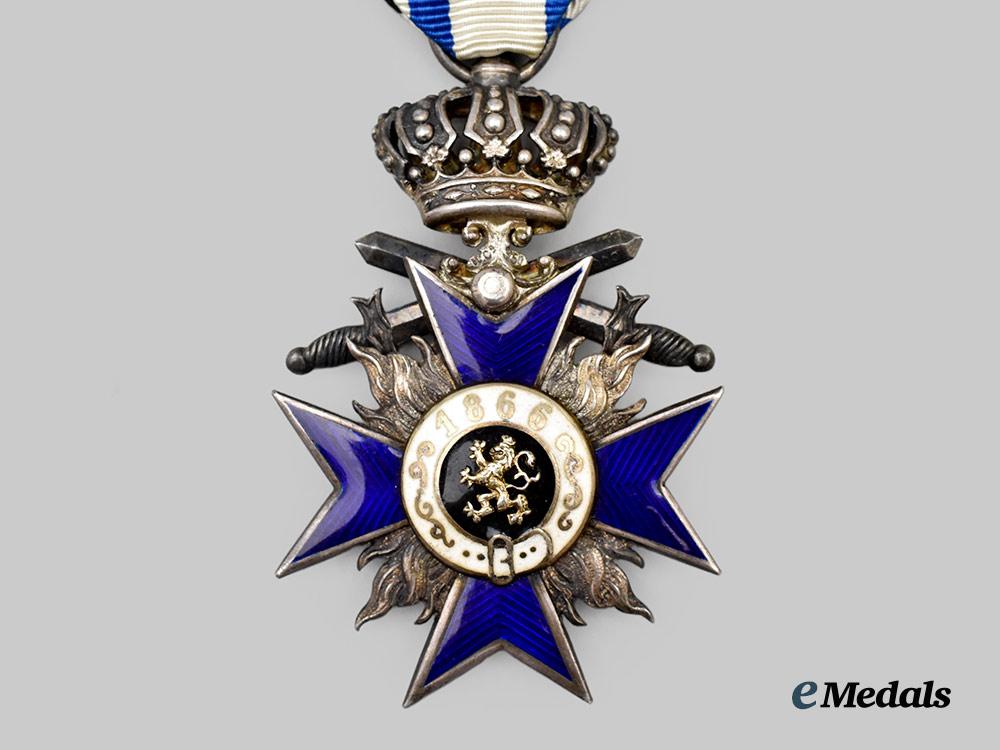 bavaria,_kingdom._an_order_of_military_merit,_i_v_class_cross_with_swords_and_crown,_by_weiss&_co.___m_n_c1058