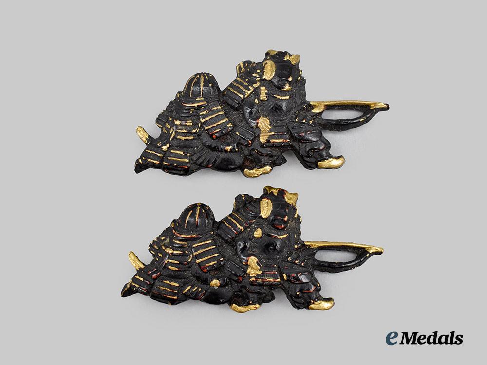 japan,_empire._a_matching_set_of_senshi_warrior_menuki(_ornamental_edged_weapon_fittings)___m_n_c1083