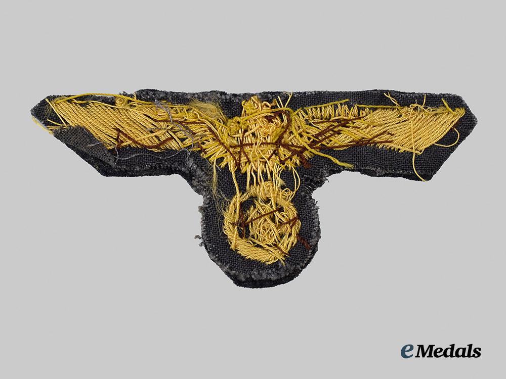 germany,_kriegsmarine._an_officer’s_breast_eagle___m_n_c1111