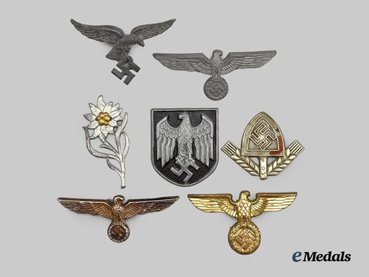 germany,_third_reich._a_lot_of_seven_military,_civilian,_and_political_insignia___m_n_c1218