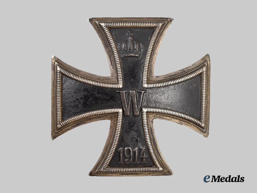 germany,_imperial._a1914_iron_cross_i_class,_private_purchase_example,_with_case___m_n_c1278