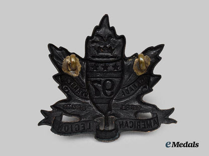 canada,_c_e_f._a97th_infantry_battalion"_toronto_americans"_cap_badge,_type_i_i_with"_american_legion"_banner___m_n_c1315