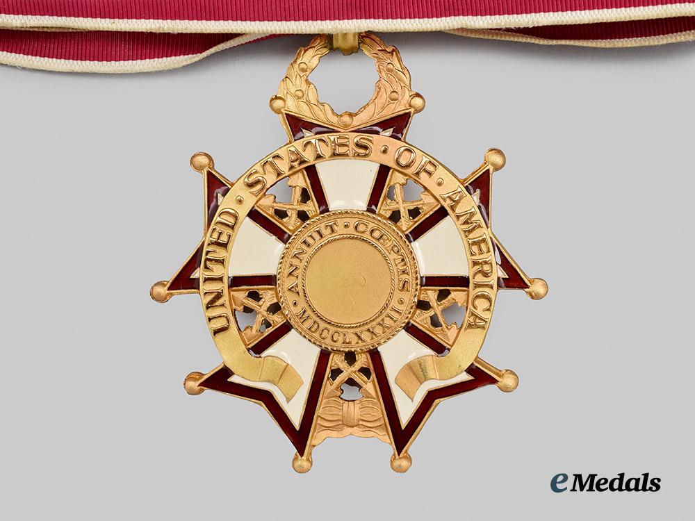 united_states._a_legion_of_merit,_commander___m_n_c1400