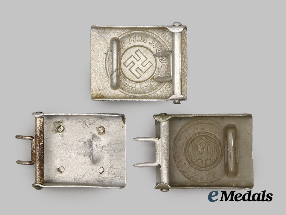 germany,_wehrmacht._a_mixed_lot_of_enlisted_personnel_belt_buckle___m_n_c1401